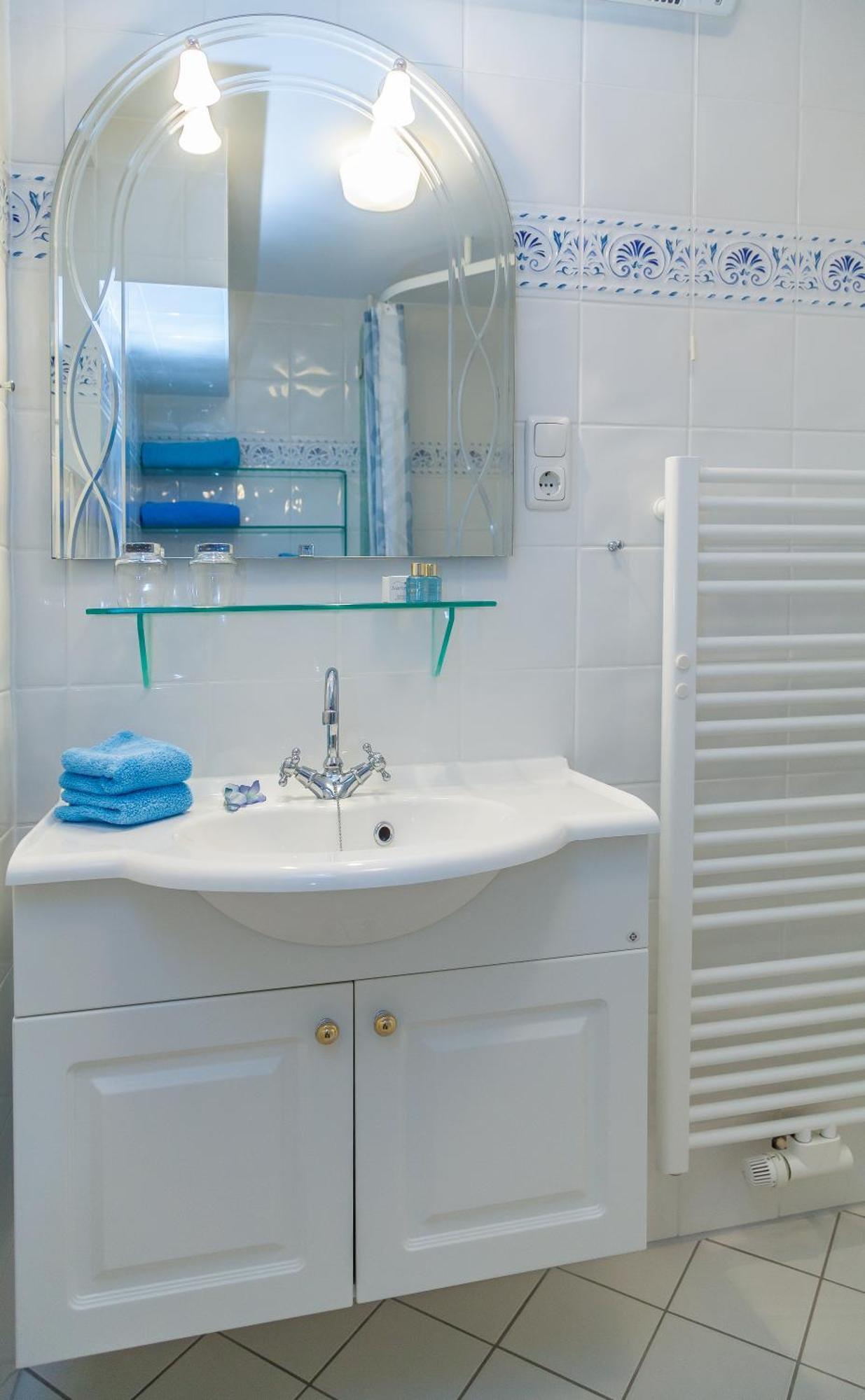 Hotel Wiesbaden Wenningstedt-Braderup Rom bilde