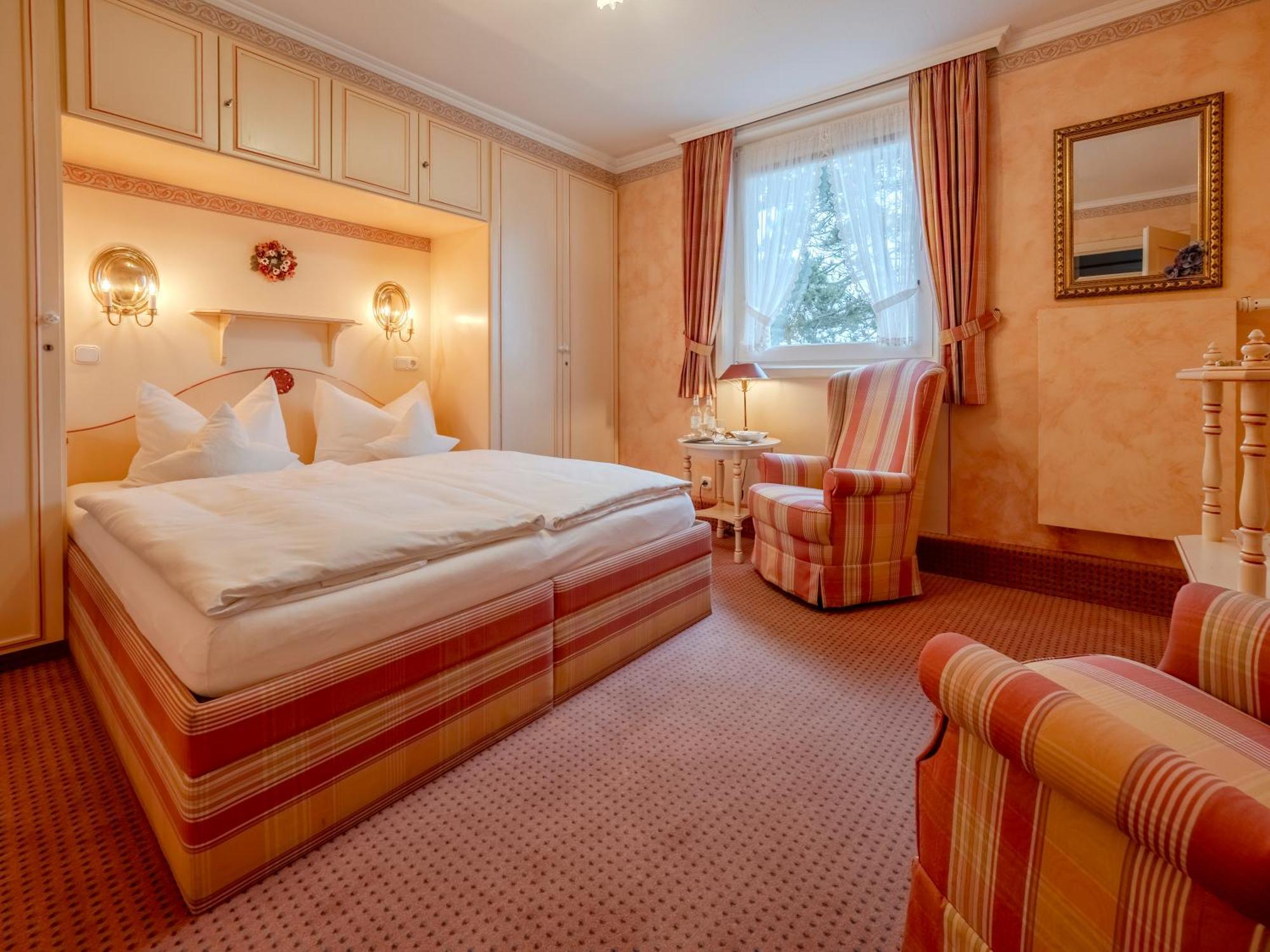 Hotel Wiesbaden Wenningstedt-Braderup Eksteriør bilde